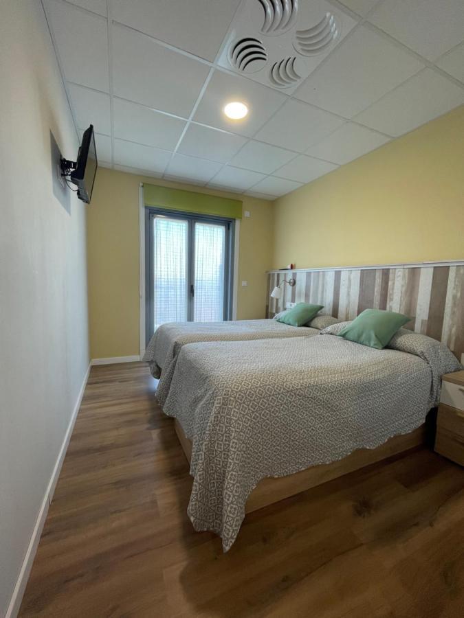 Casa Costoya Hotel Arzua Bagian luar foto